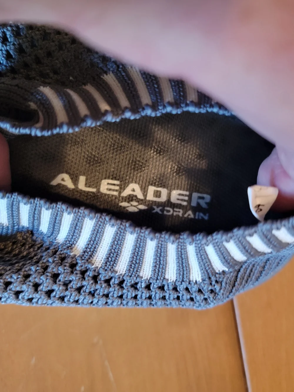 Aleader lightweight knit